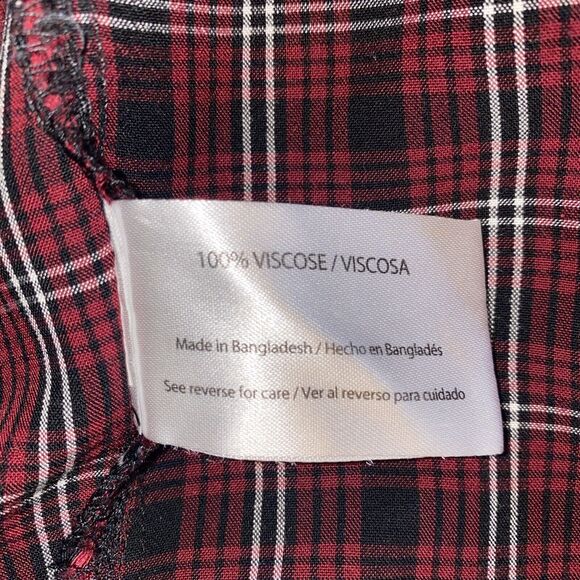 Peace & Pearls Shirt Women’s Size 2X Plaid 1/4 Button Up Red Black Checkered - Picture 15 of 15
